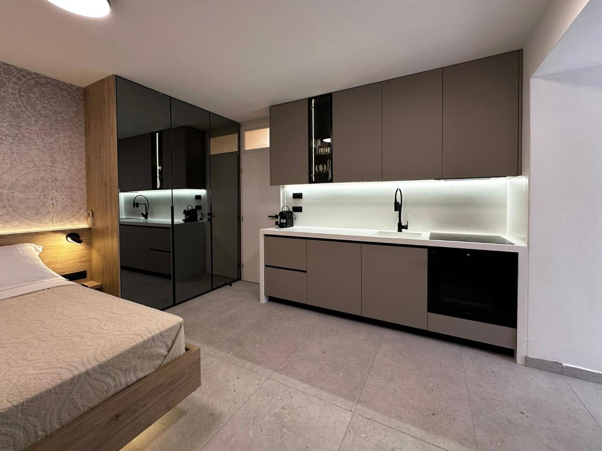 Studio Apartments Lace Novalja Exteriör bild